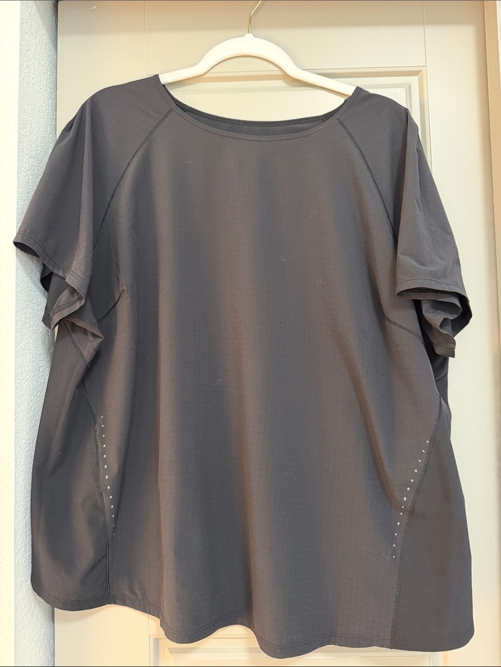 Lululemon Women’s Performance Short-Sleeve Shirt